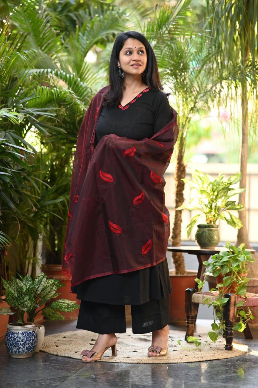Elegant Cotton Flex Embroidered Suit Set Cotton With Chanderi Dupatta