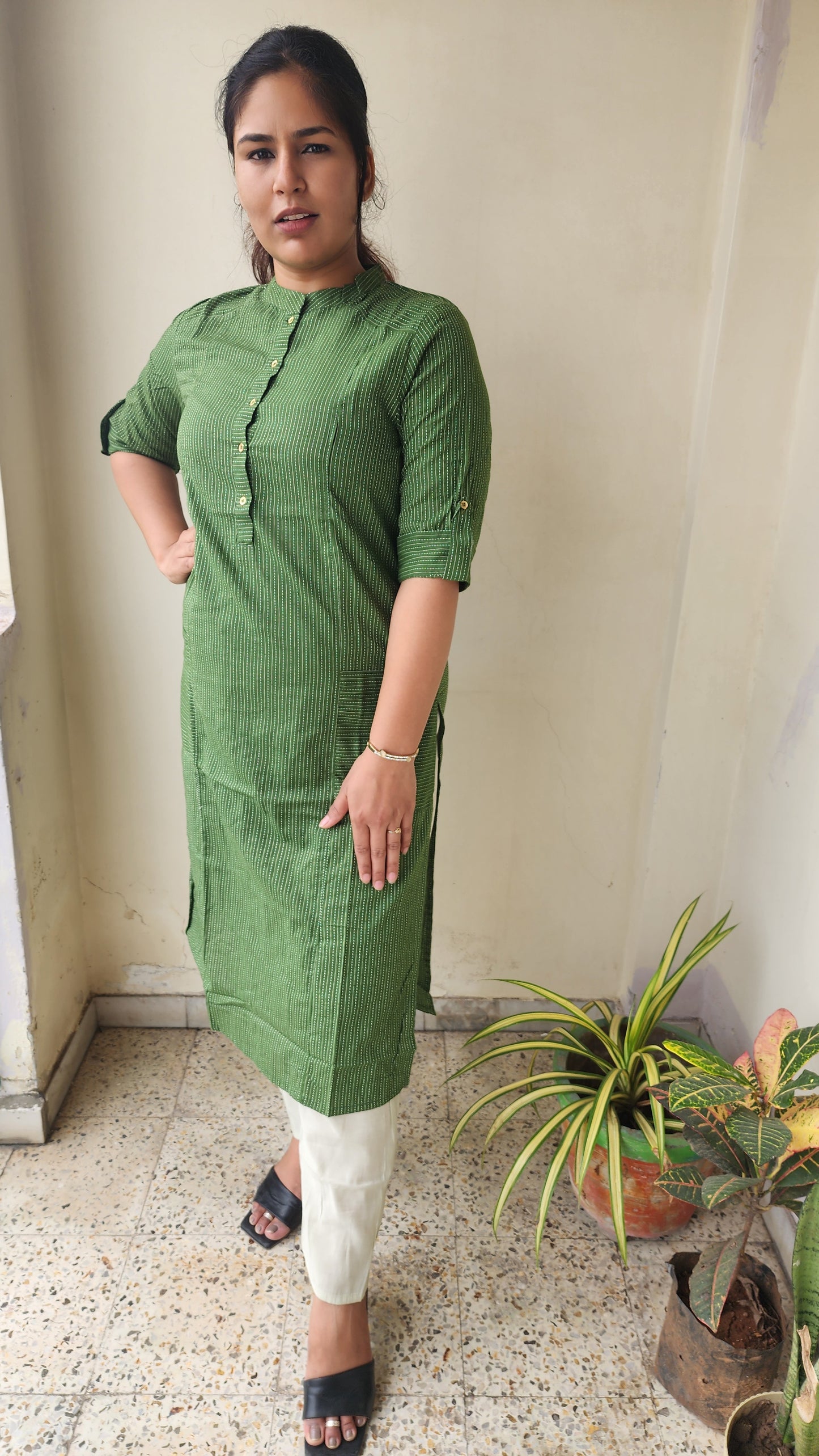 Olive Green Kalamkari Striped Threaded Cotton Kurta