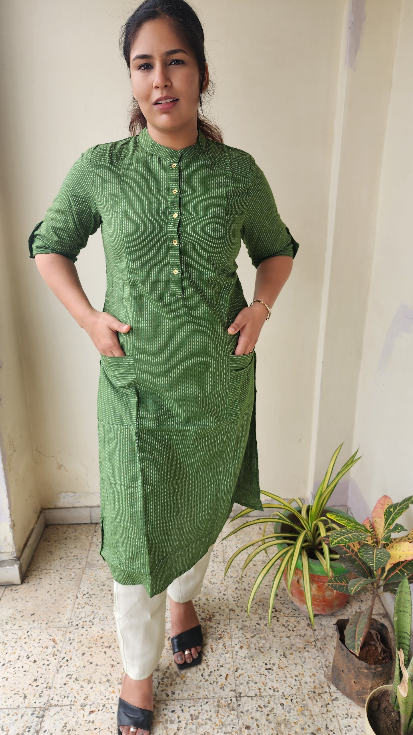 Olive Green Kalamkari Striped Threaded Cotton Kurta